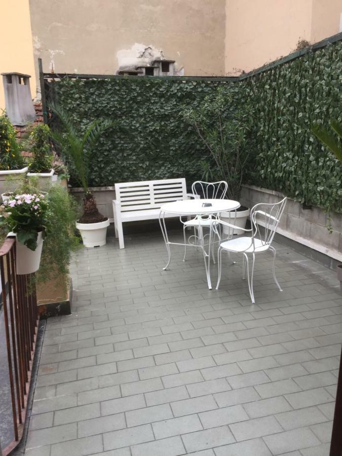 Appartamento Corso Genova Con Terrazza Milán Exterior foto